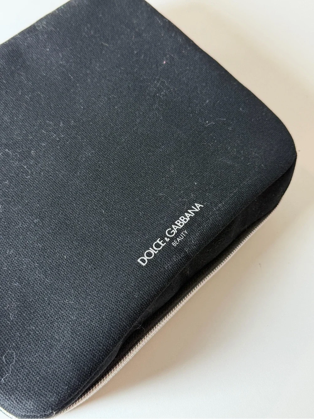 Dolce & Gabbana compact zip